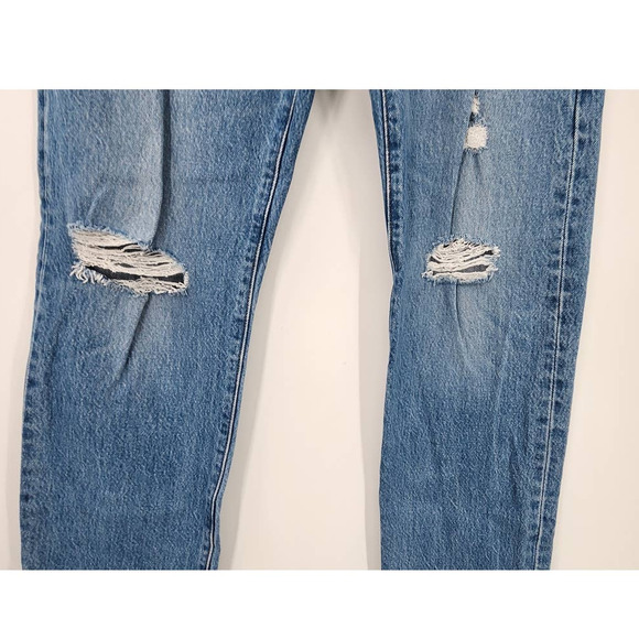 Women's‎ Levis 501 Straight Leg Medium Wash Jeans Distressed Size 27 Button Fly - Picture 6 of 11